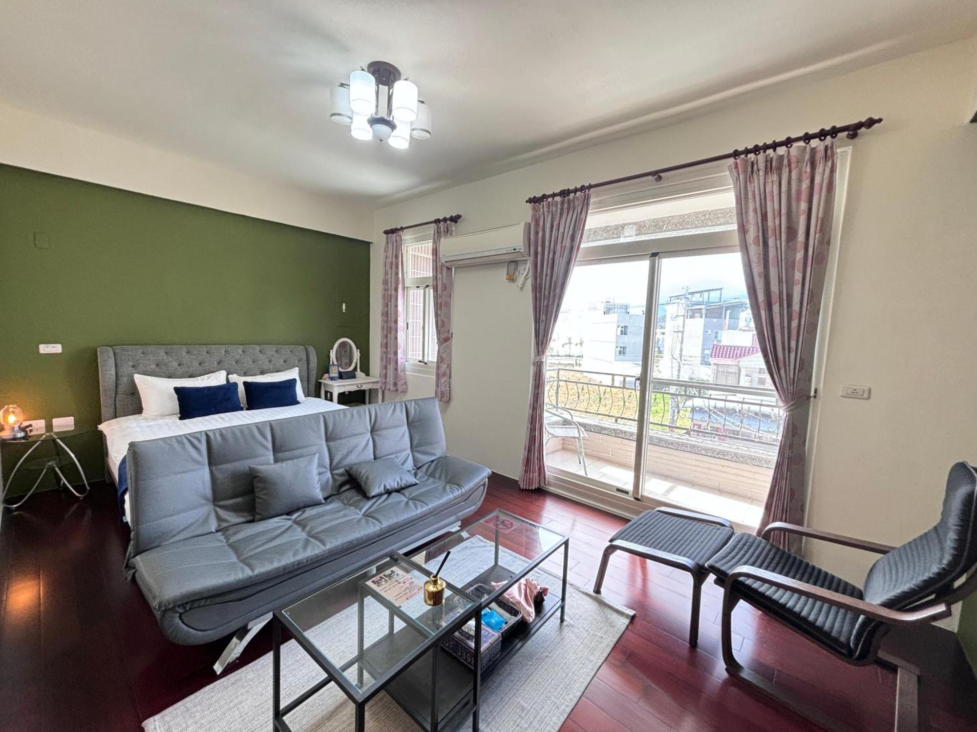 伊家民宿yi Home 志航路一段398號 T'ai-tung Exteriér fotografie